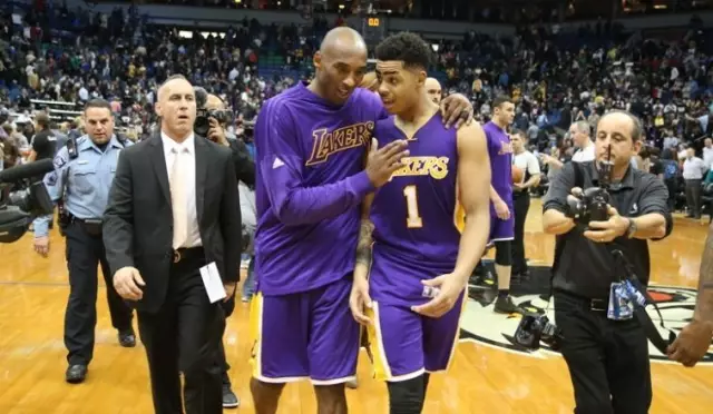 1-4！五大联赛首支降级队浮现：炒掉主帅白搭！9连败+15轮0胜垫底（1-4惨败！五大联赛首支降级预定队现身：换帅无用，9连败+15轮不胜仍垫底）