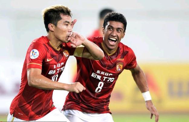 全场最佳，拿下🏆恭喜大菲🫡（MVP到手！恭喜大菲捧杯🏆🫡）