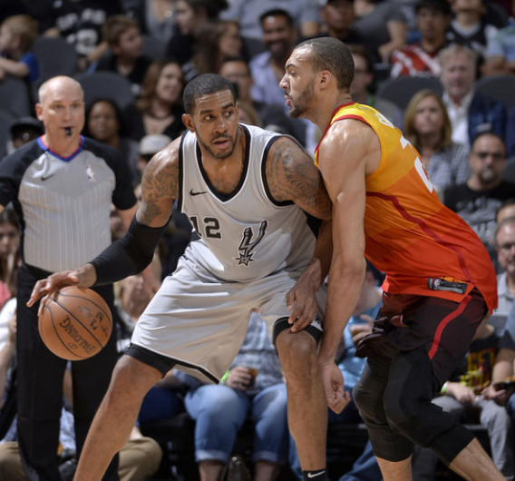 那不勒斯体育总监曼纳：德布劳内将至少伤缺至2月底（那不勒斯体育总监曼纳称：德布劳内至少伤停至2月底）