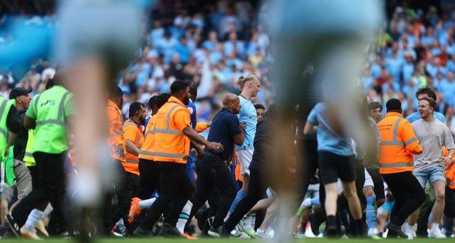 国米vs利物浦：萨拉赫缺阵，劳塔罗、阿坎吉、伊萨克首发（国米战利物浦：萨拉赫缺席，劳塔罗、阿坎吉、伊萨克先发）