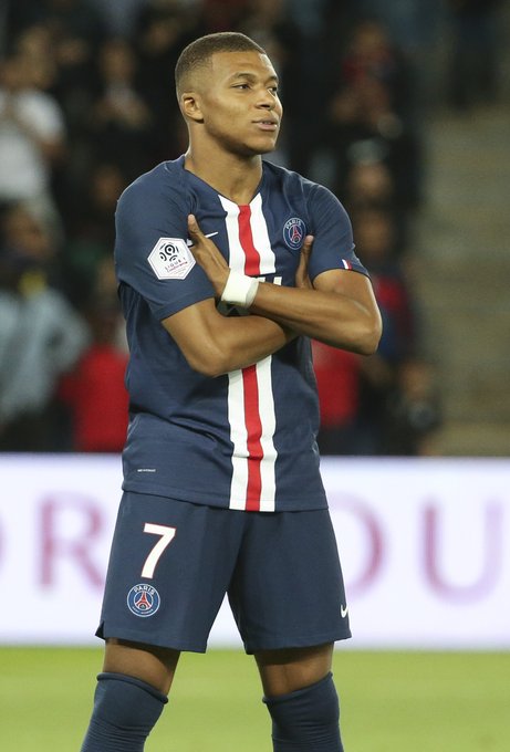 乌兹别克斯坦成为亚洲新黑马（乌兹别克斯坦崛起为亚洲黑马）