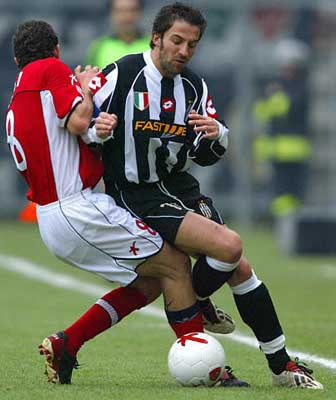 0-8惨败英格兰女足，中国女足平队史最大比分输球纪录（中国女足0比8不敌英格兰，追平队史最大比分失利纪录）