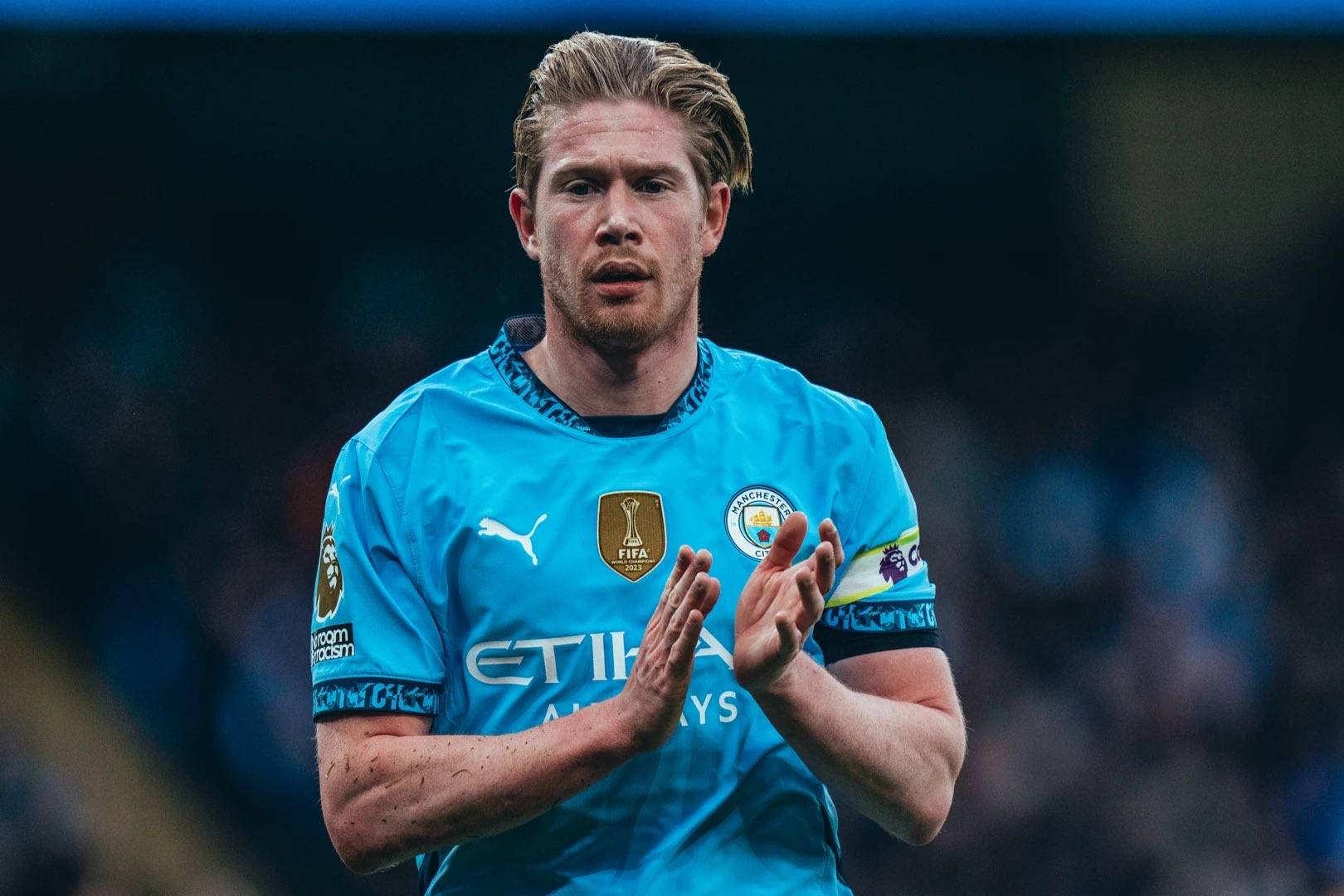 R.I.P.，曾发掘梅西为阿根廷效力的奥马尔逝世，享年73岁（曾促成梅西为阿根廷出战的奥马尔离世，享年73岁）