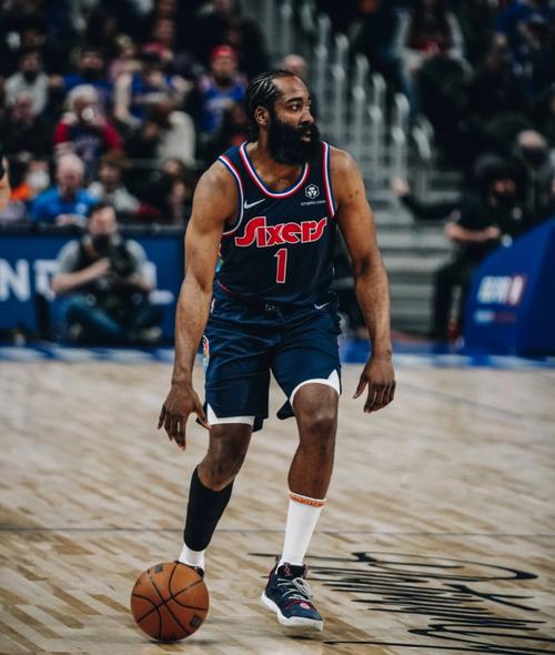 继续等待！卡莱尔冲执教生涯千胜里程碑连续第4次失利（卡莱尔冲击千胜再受阻，遭遇四连败需继续等待）